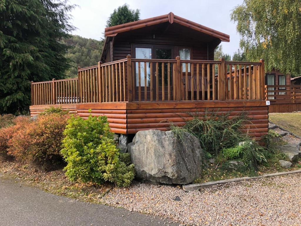 Lodge No 1 Aviemore Exterior photo